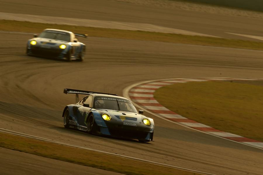  Porsche 911 GT3 RSR 2012 года  (фото 278 из 429)